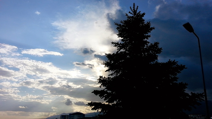 C360_2015-05-23-18-07-01-222