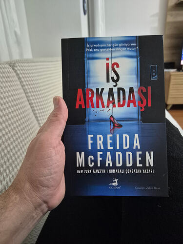1000076269