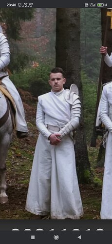 Screenshot_2021-10-20-23-40-01-518_com.google.android.googlequicksearchbox