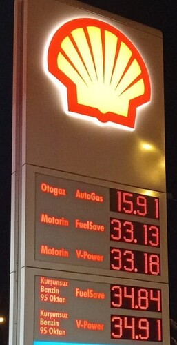 Screenshot_20230716_013349_Twitter