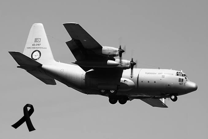 17628914990203109073105948880632